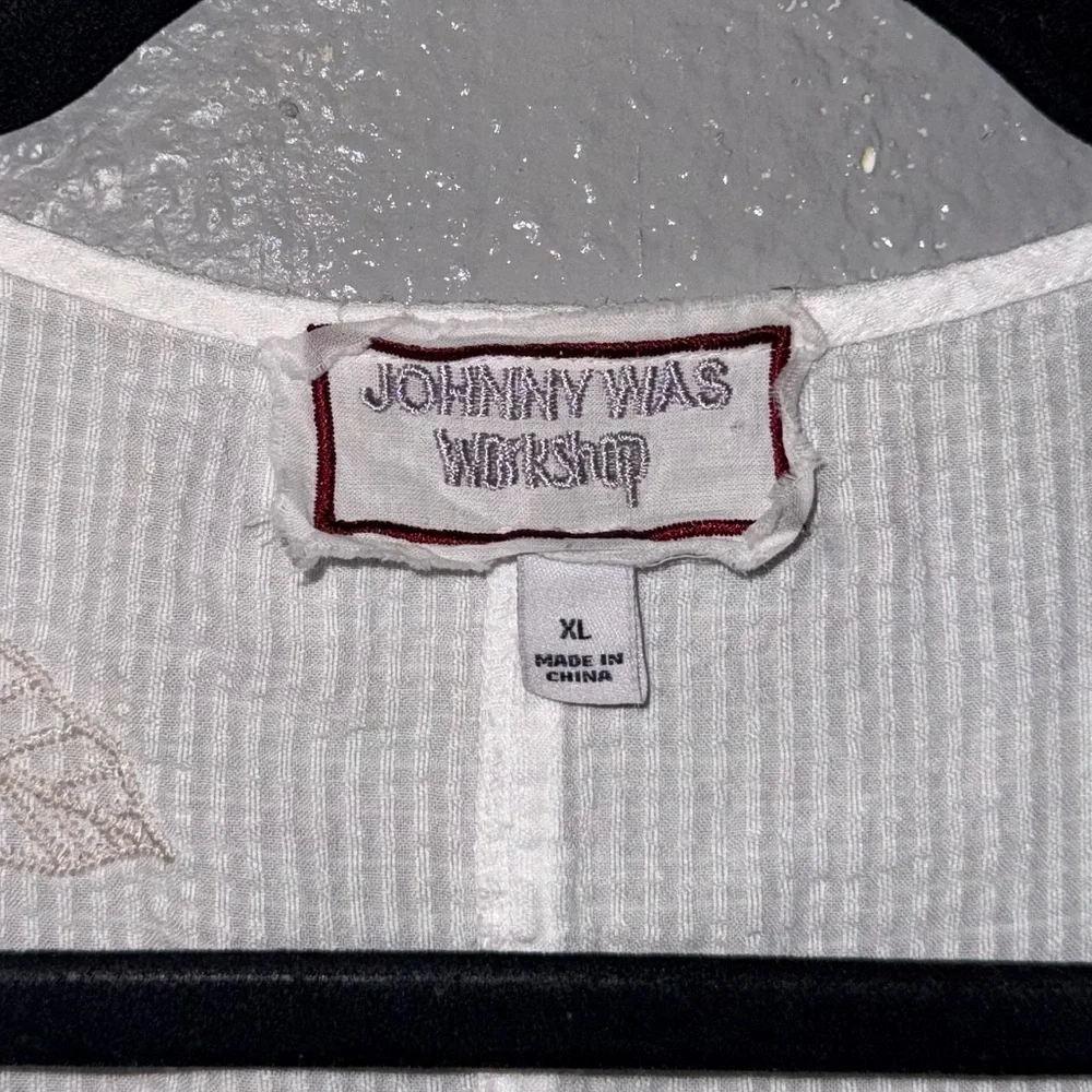 Johnny Was White Sleeveless Embroidered Floral Tunic - Picture 3 of 4
